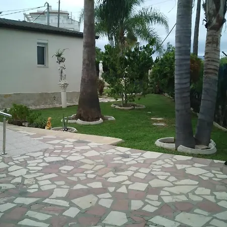 Casa A Dos Minutos Caminando Del Mar Holiday home *